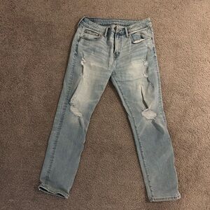 American eagles straight classic distressed jeans size 32x30